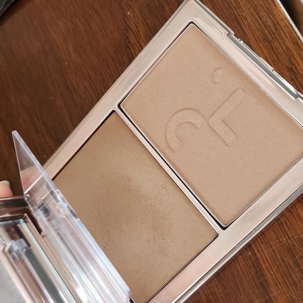 Makeup Bundle - High End! - Picture 8 of 12